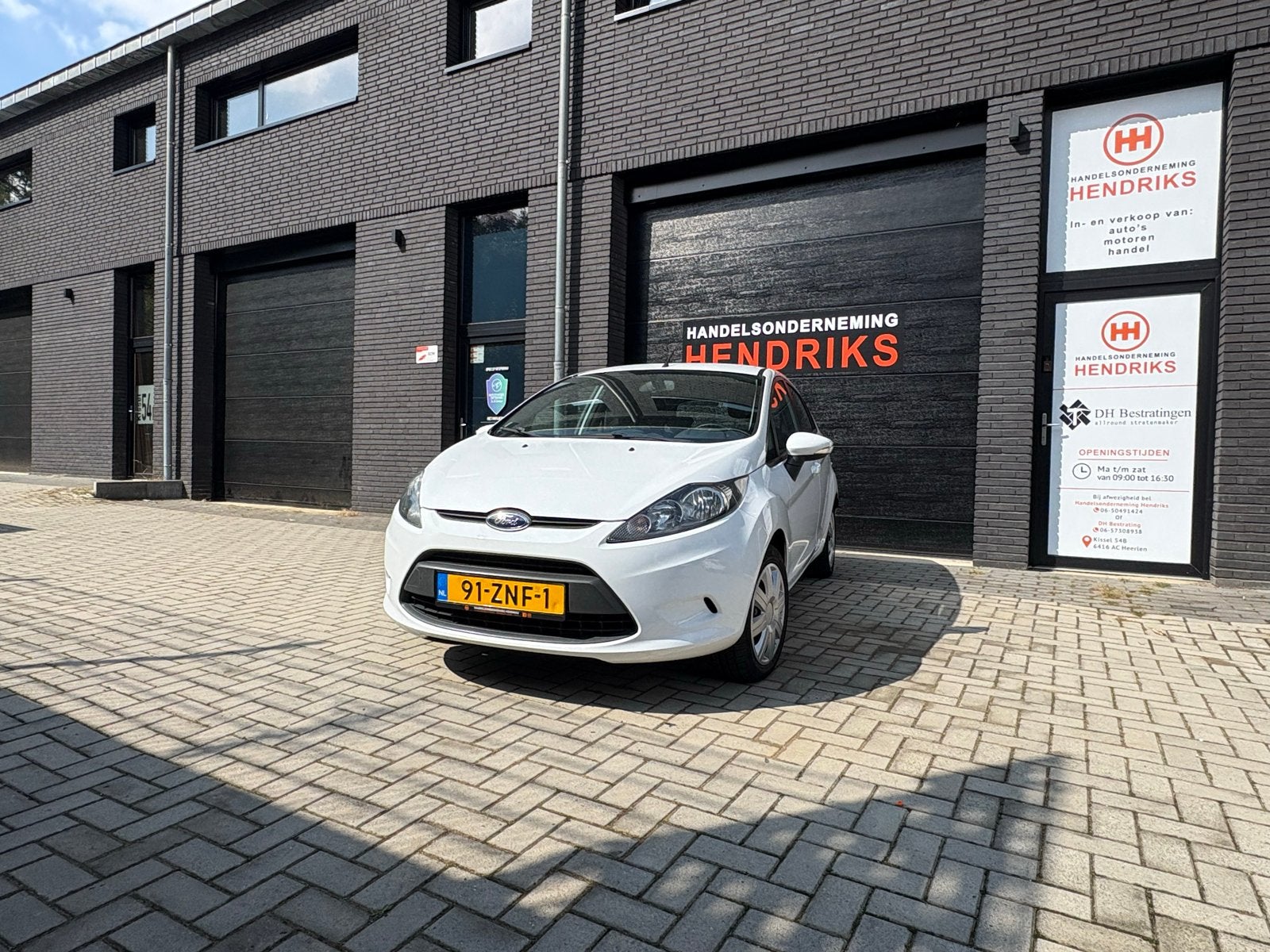 Ford Fiësta 1.25 44KW 5DR 2012 Wit, Auto's, Voorwielaandrijving, 40 €/maand, 1242 cc, 4 cilinders