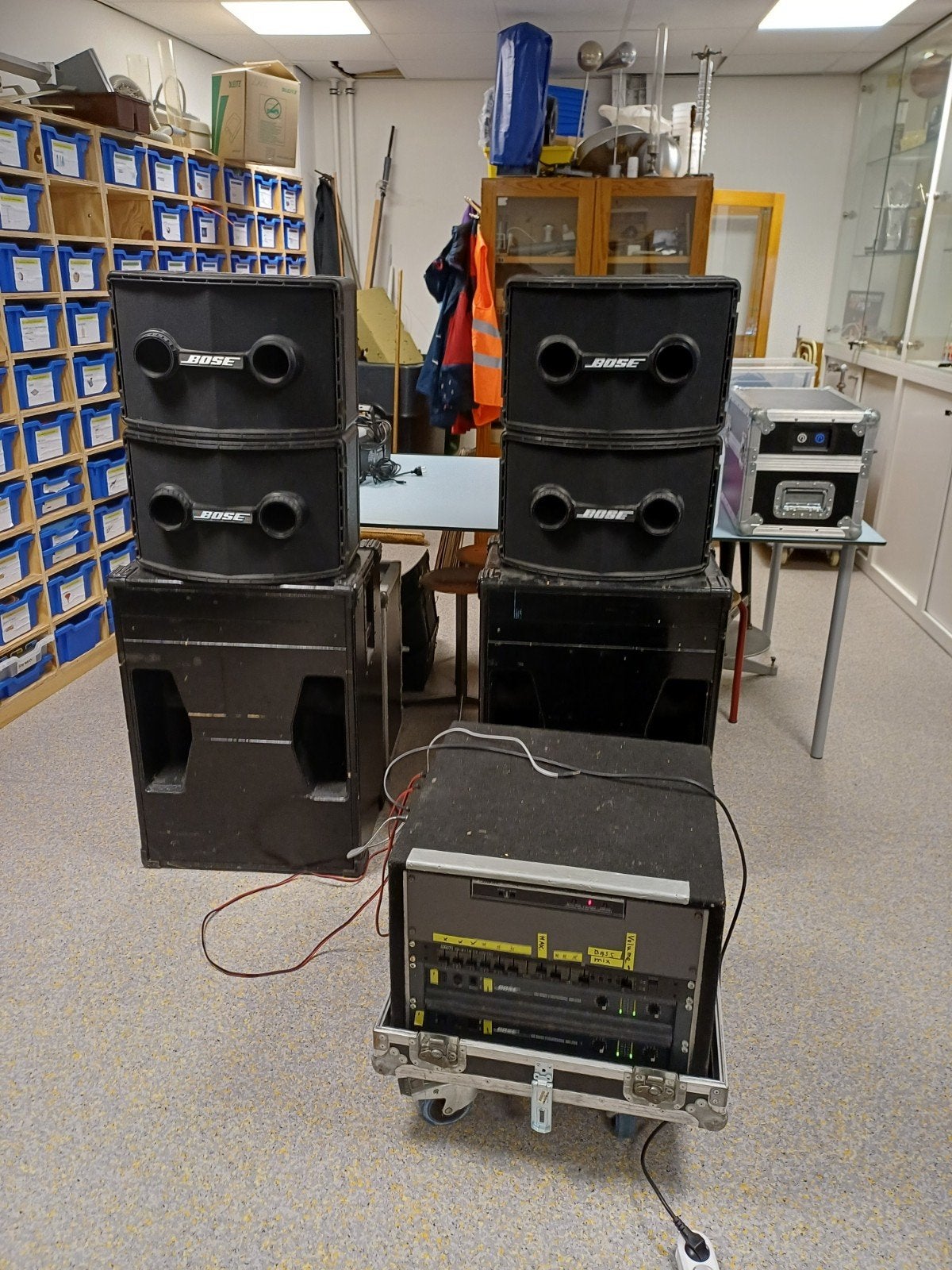 Muziek set met bose boxen. ophalen uit Assen, Ophalen, Gebruikt, Audio