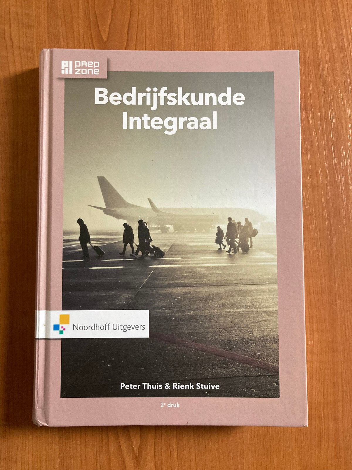 Rienk Stuive - Bedrijfskunde integraal, Boeken, Wetenschap, Zo goed als nieuw, Sociale wetenschap, Ophalen of Verzenden