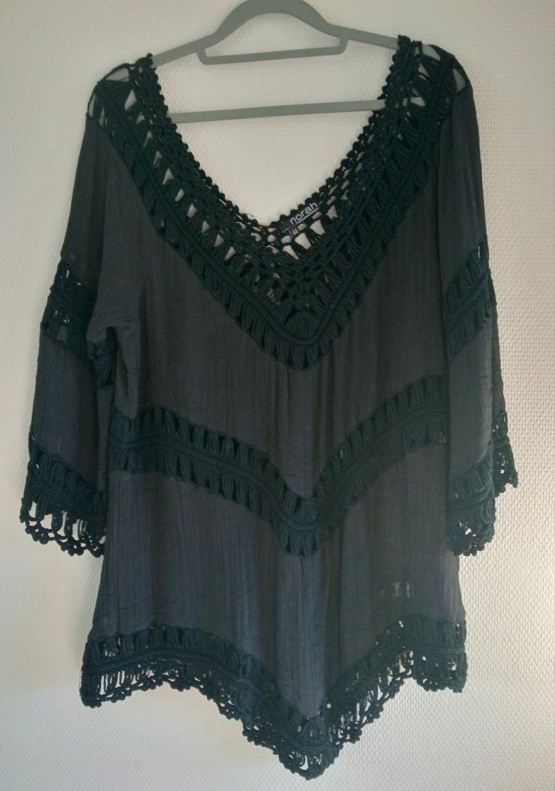 Zwarte Norah Tuniek Maat 44 - Rayon/Polyester, Ophalen of Verzenden, Zo goed als nieuw, Maat 42/44 (L), Zwart