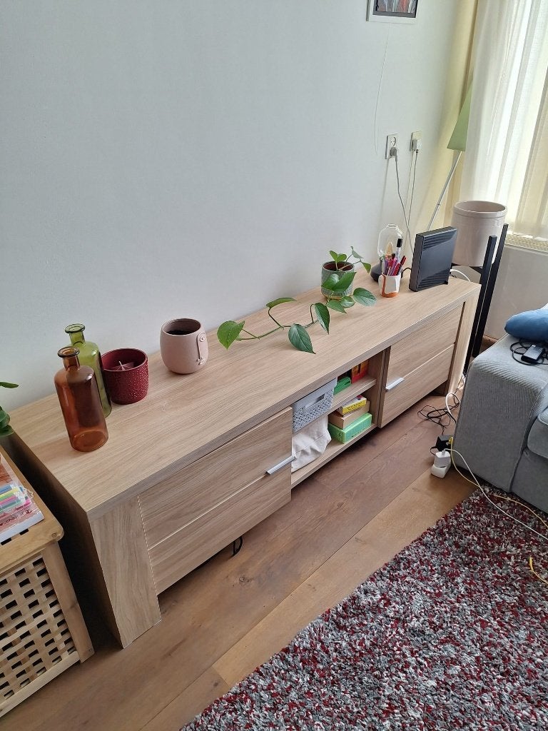 TV kast, Huis en Inrichting, Ophalen, 150 tot 200 cm, Zo goed als nieuw, Minder dan 100 cm