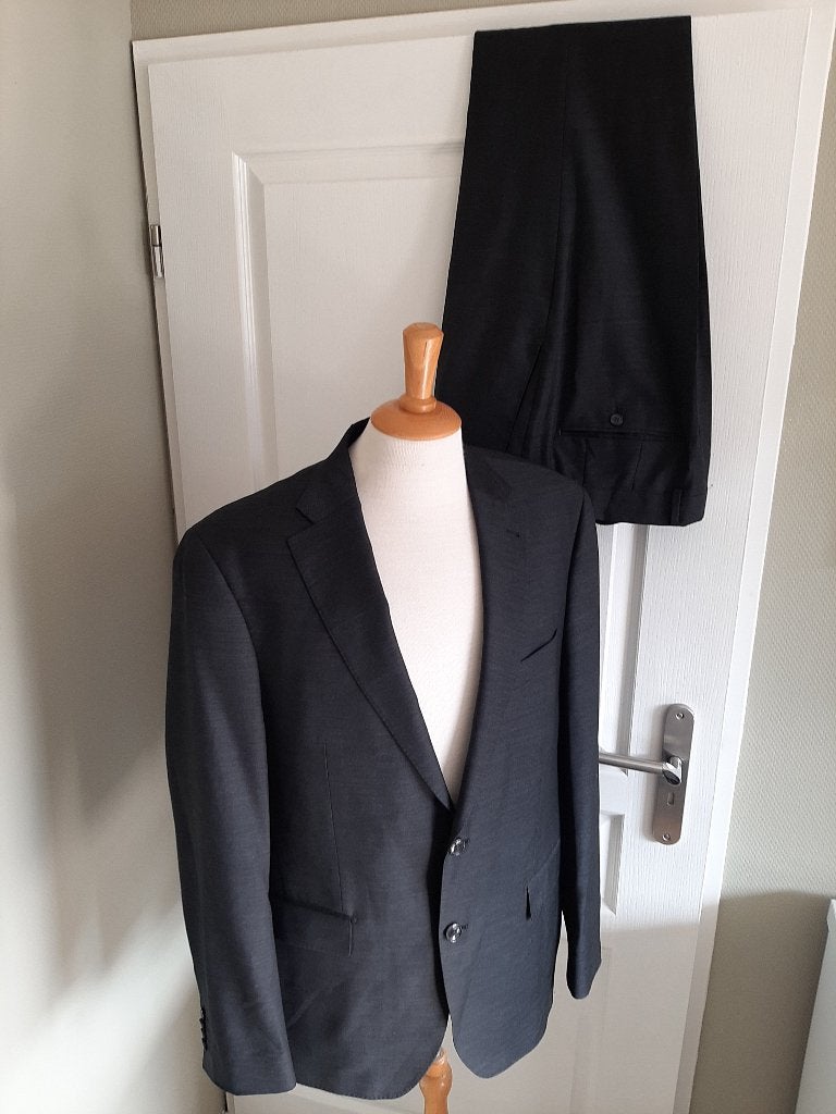 Prachtig kostuum maat 54 van Barutti ., Kleding | Heren, Kostuums en Colberts, Maat 52/54 (L), Barutti, Nieuw, Ophalen of Verzenden