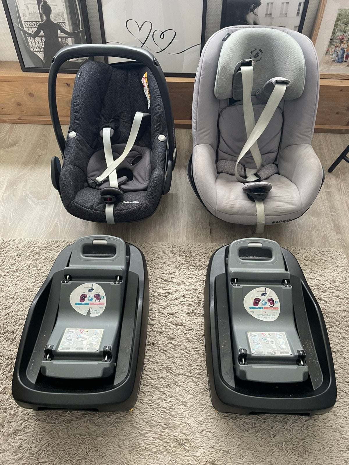 Maxi Cosi Pebble + Maxi Cosi Pearl + 2 x autobasis, Ophalen, Gebruikt, 0 t/m 18 kg, Slaapstand