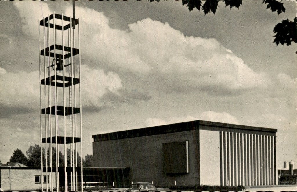Aalten - Zuiderkerk - Voorzijde en klokkentoren, Ophalen of Verzenden, 1960 tot 1980, Gelopen, Gelderland