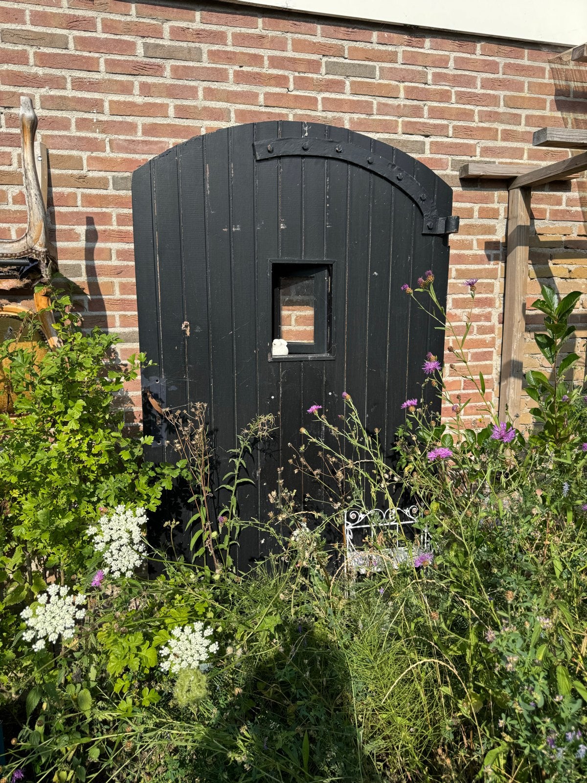 Unieke Zwarte Tuindeur met Boog en Kijkvenster, Doe-het-zelf en Verbouw, Gebruikt, Buitendeur, 200 tot 215 cm, Hout