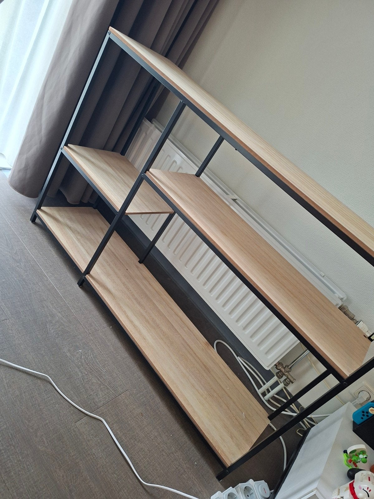 Houten kast met metalen frame, Met plank(en), Modern, Industrieel, 100 tot 150 cm, 50 tot 100 cm
