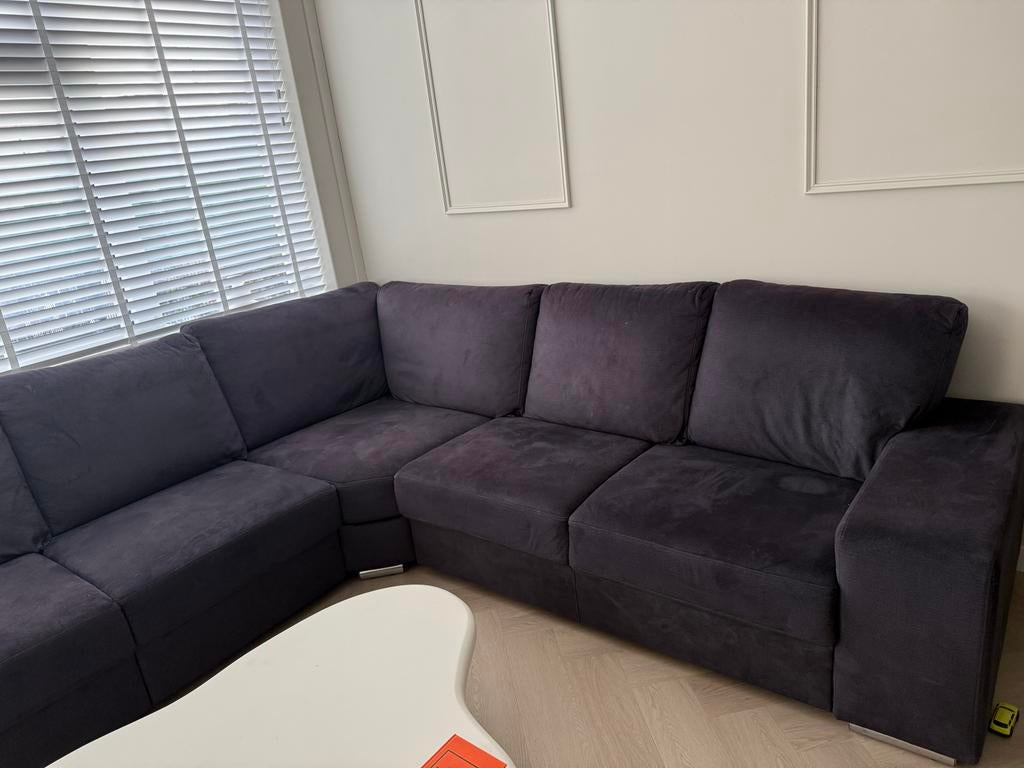 Zwarte hoekbank - aanpasbaar en ruim (3.50m), Huis en Inrichting, Ophalen, Gebruikt, Hoekbank, 300 cm of meer
