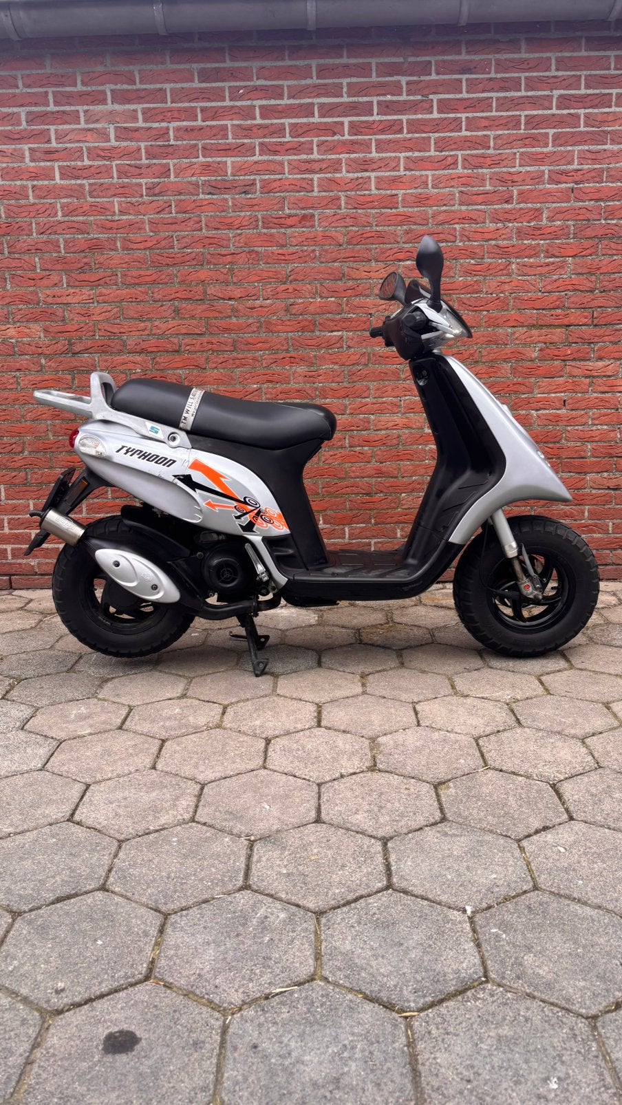 Piaggio typhoon 2009, Ophalen, Overige modellen, Maximaal 45 km/u, Zo goed als nieuw