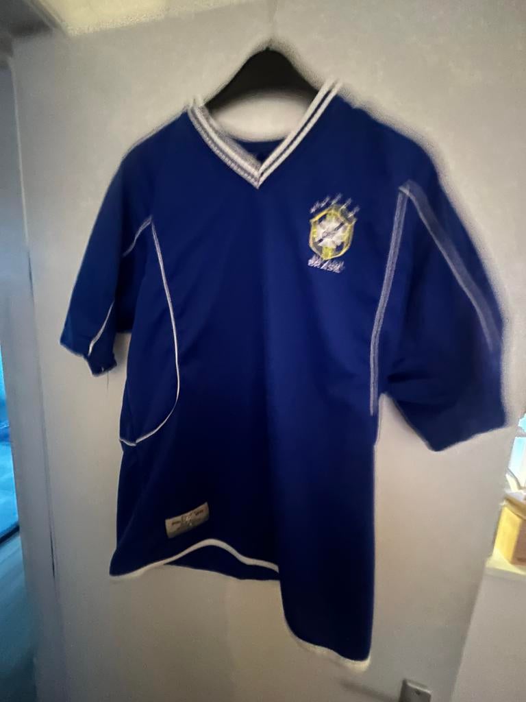 Brazilië voetbalshirt RONALDO maat L, Verzamelen, Sportartikelen en Voetbal, Ophalen of Verzenden, Zo goed als nieuw, Buitenlandse clubs