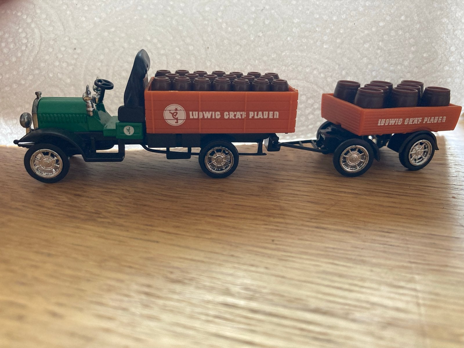 Vintage Model Vrachtwagen met Aanhanger - Ludwig Graf Plauen, Overige merken, 1:50 of kleiner, Ophalen of Verzenden, Zo goed als nieuw