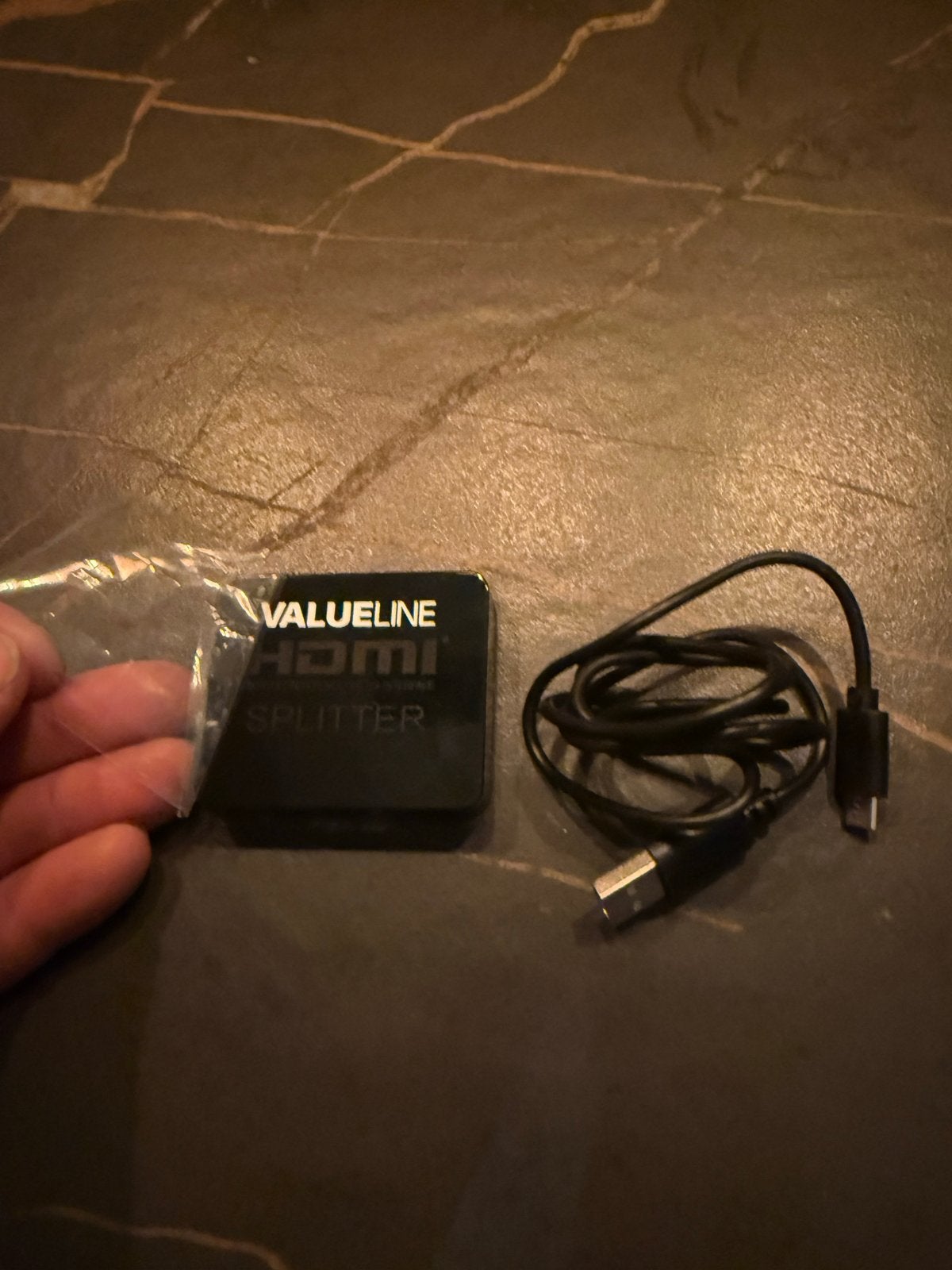 Valeuline 2-poorts HDMI splitter, Ophalen of Verzenden, Nieuw, Minder dan 2 meter, Overige kabels