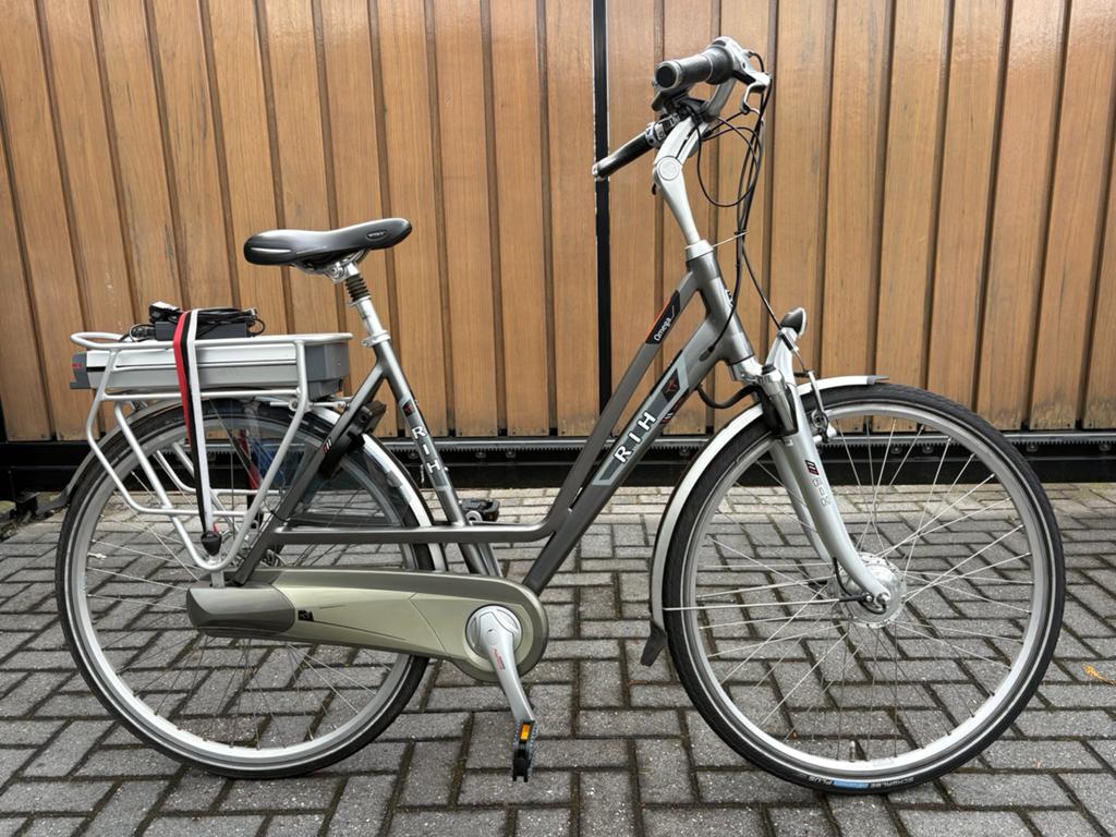 Rih Omega, Gebruikt, 51 tot 55 cm, 50 km per accu of meer, Ophalen