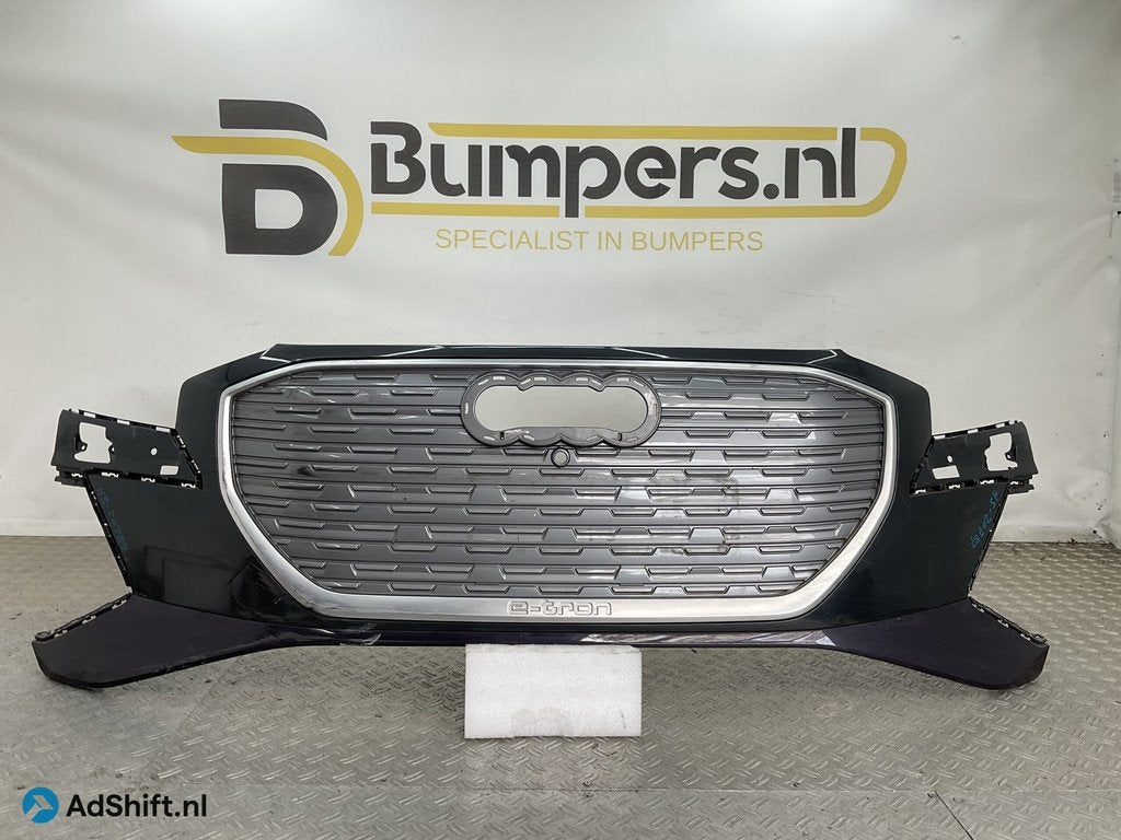 Bumper Audi Q8 4KE E-Tron ETron 22- 89A807725A Voorbumper H5, Bumper