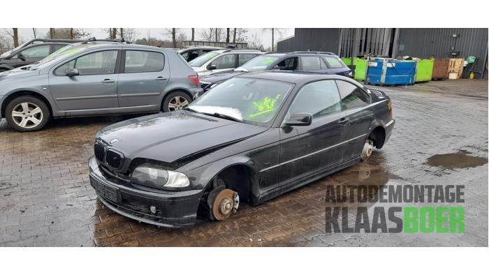 Voorbumper van een BMW 3-Serie (475), Gebruikt, -, -, Ophalen of Verzenden