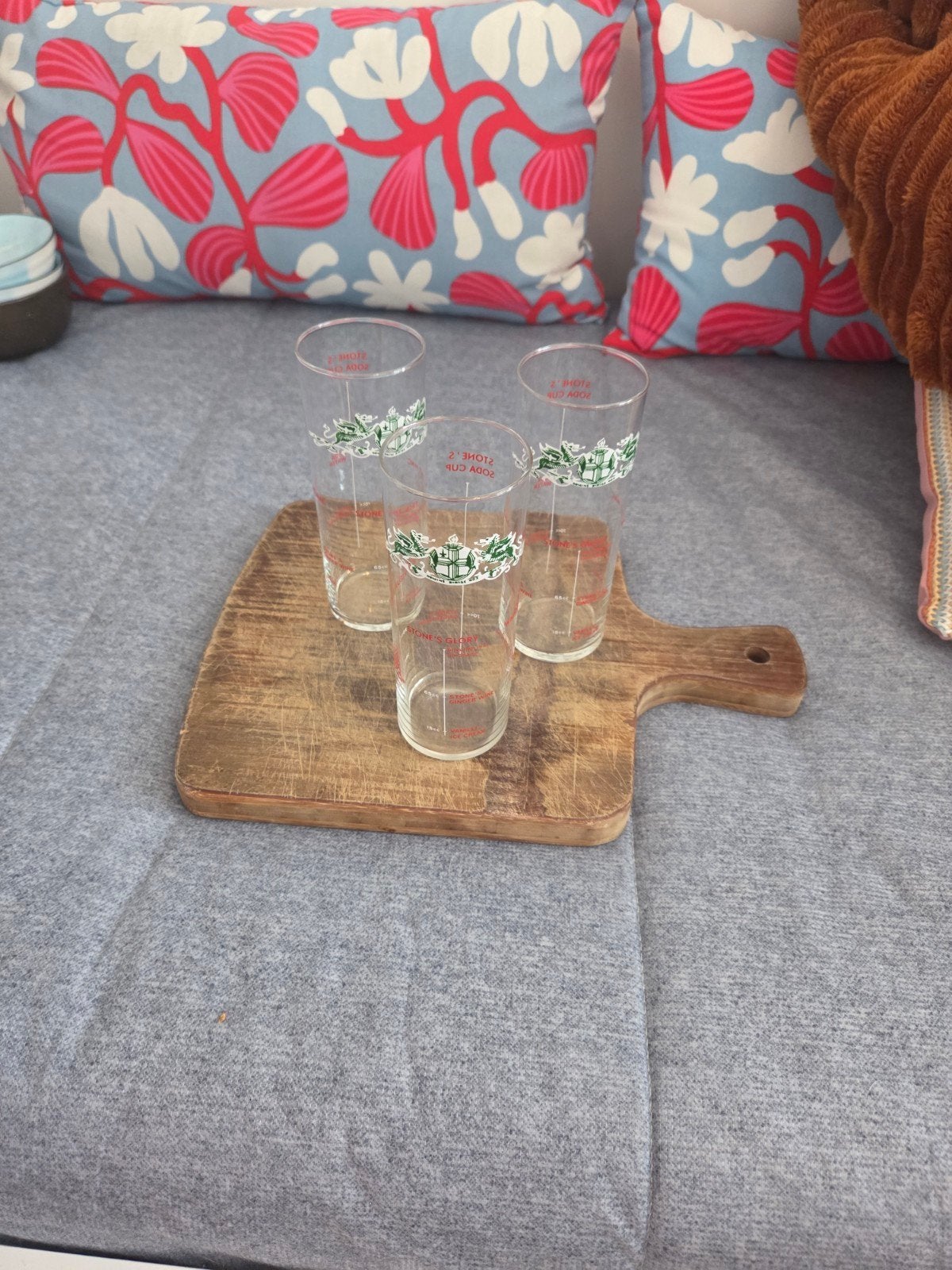 Set van 3 vintage cocktailglazen met recepten, Antiek en Kunst, Antiek | Glas en Kristal, Ophalen of Verzenden