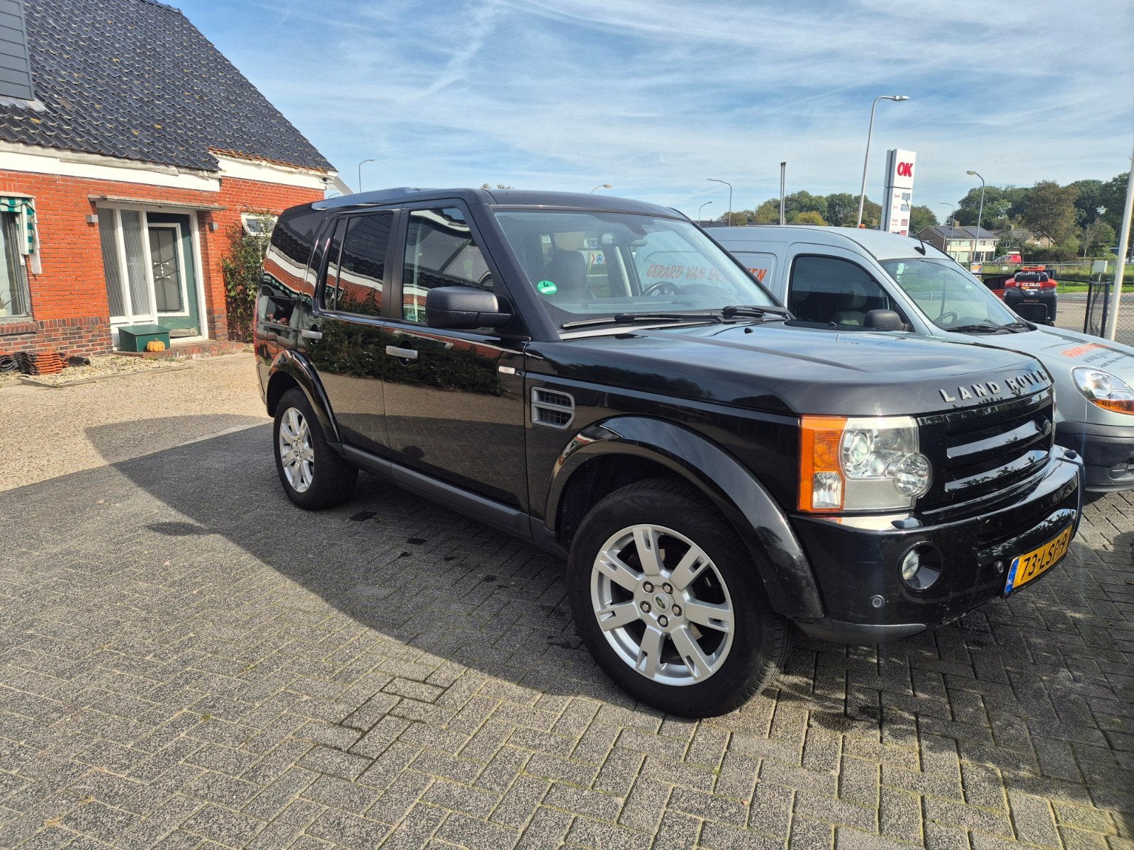 Land Rover Discovery 4.0 benzine  2009 3,5 ton trekken Zwart, Auto's, Automaat, 216 pk, Zwart, 4000 cc