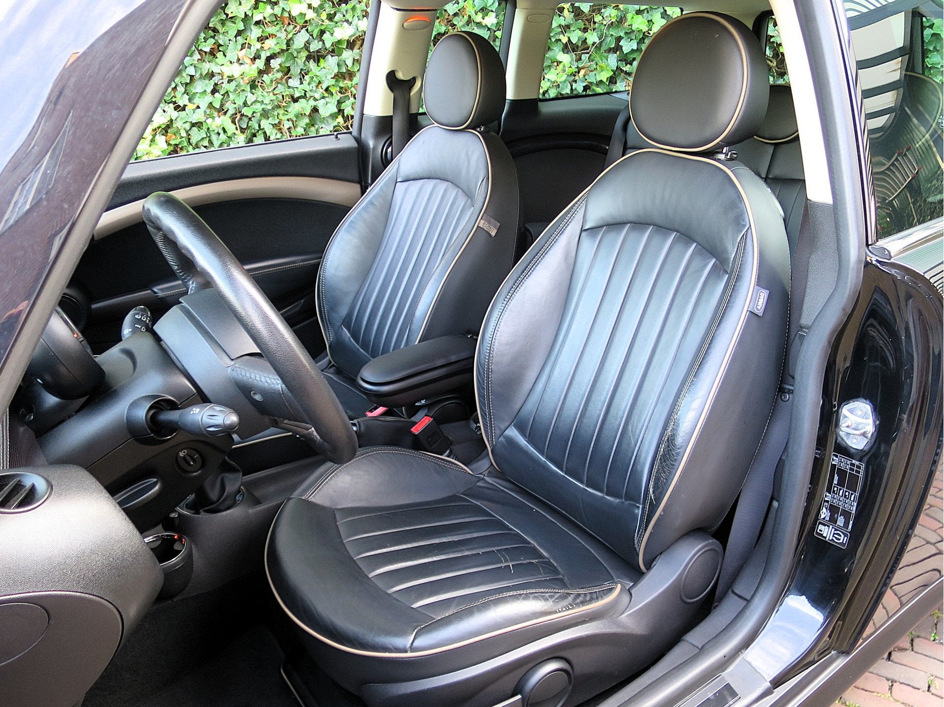 MINI Clubman 1.6 Cooper BondStreet R55 LCI met Leder, Clima,, Auto's, Gebruikt, 4 cilinders, Met garantie (alle), 4 stoelen