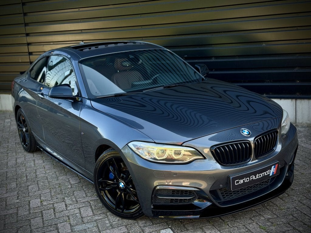 Bmw 2-serie Coupé M235i M-PERFORMANCE DAK|H/K|MEMORY|SHADOW, Auto's, Dealer onderhouden, Gebruikt, Euro 6, 327 pk