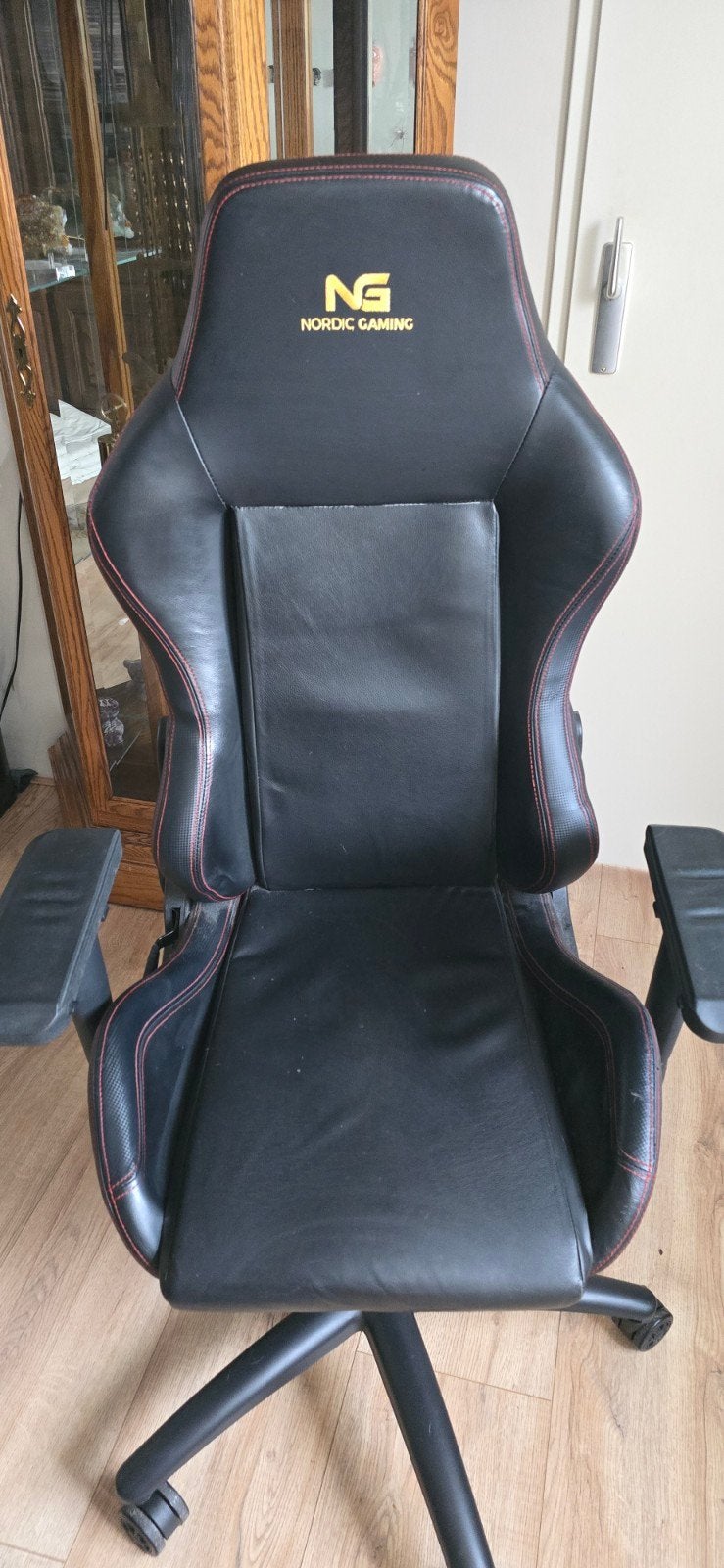 Nordic Gaming Gold Premium SE - Echt leren gamingstoel, Huis en Inrichting, Ophalen, Gebruikt, Zwart, Leer