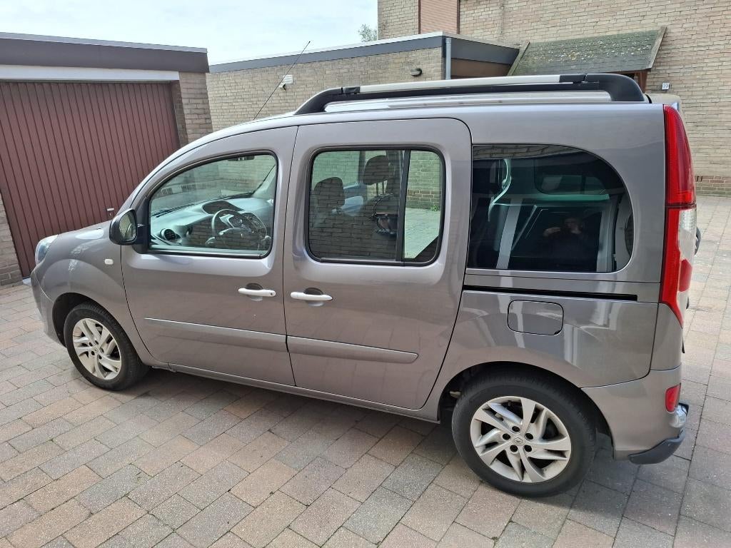Renault Kangoo rolstoelauto, Auto's, Euro 5, Stof, Zwart, Bruin