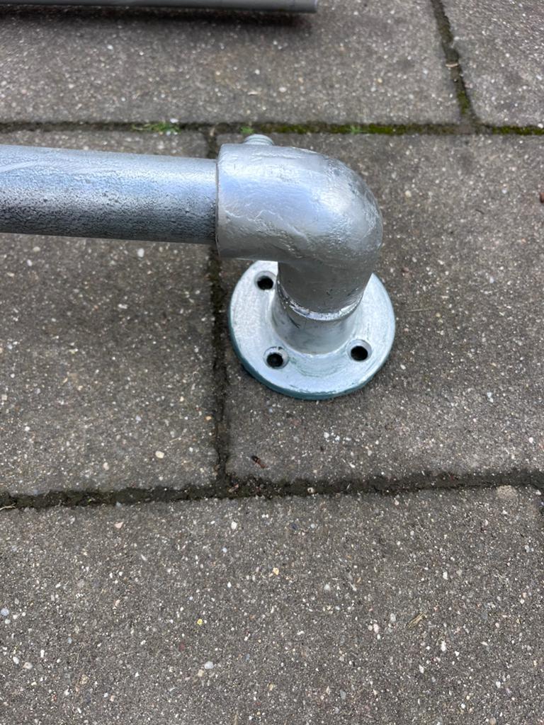 Steigerbuis verzinkt, Ophalen, Gebruikt