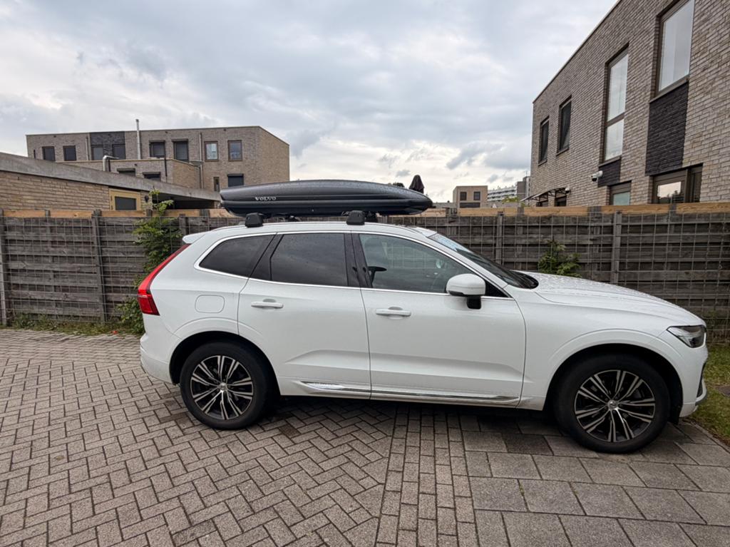 Verhuur: Originele Volvo dakkoffer + dakdragers XC60 2018-, Ophalen, Zo goed als nieuw
