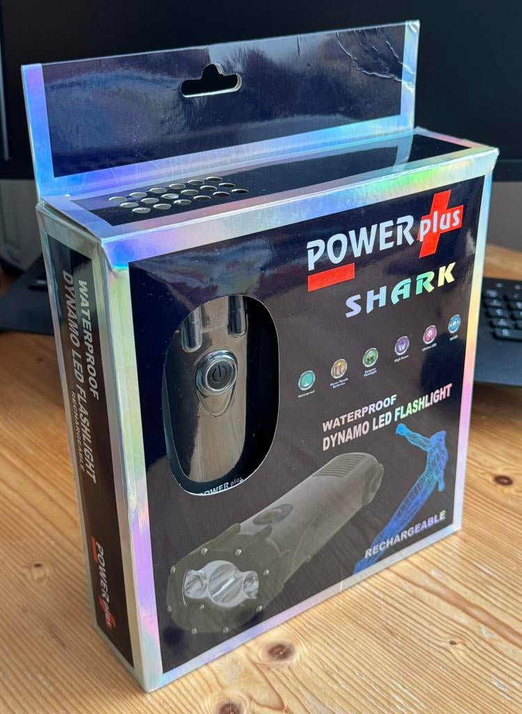 POWERplus Shark Waterdichte LED Dynamo zaklamp (NIEUW!), Ophalen of Verzenden, Nieuw, Kunststof