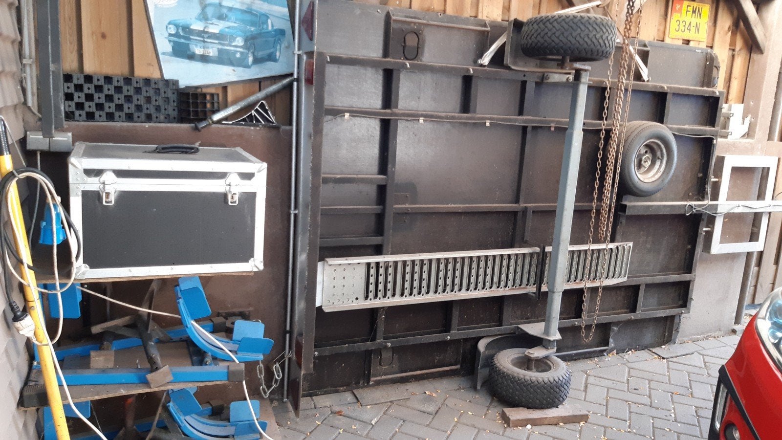 motor aanhangwagen, Ophalen, Zo goed als nieuw