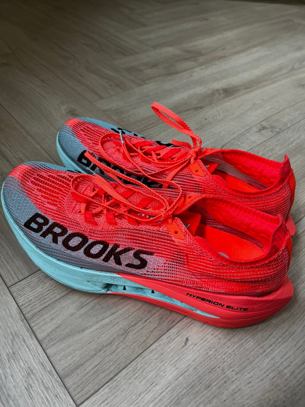 Hardloopschoenen Brooks Hyperion Elite 5 maat 44.5, Ophalen of Verzenden, Zo goed als nieuw, Blauw, Sportschoenen