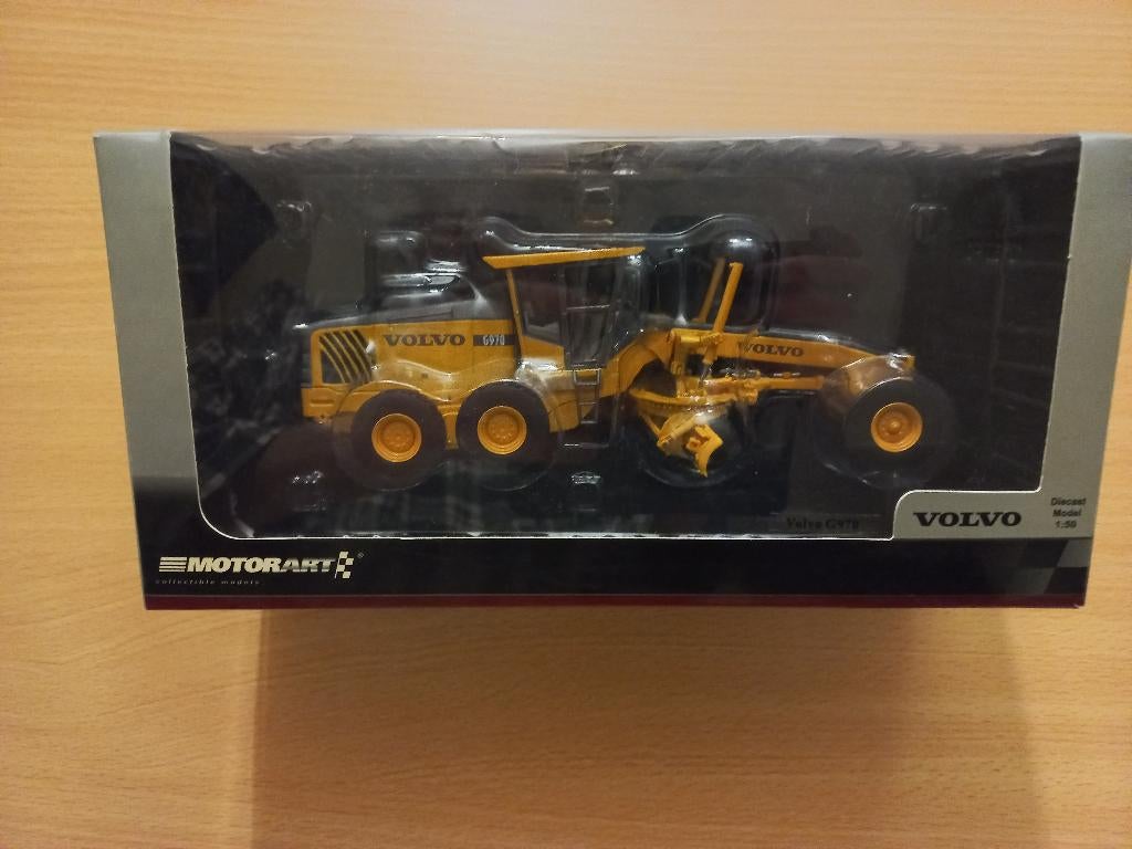Volvo G970 Motor Grader Diecast Model Motor Grader model, Ophalen of Verzenden, Nieuw, Hijskraan, Tractor of Landbouw, Tekno