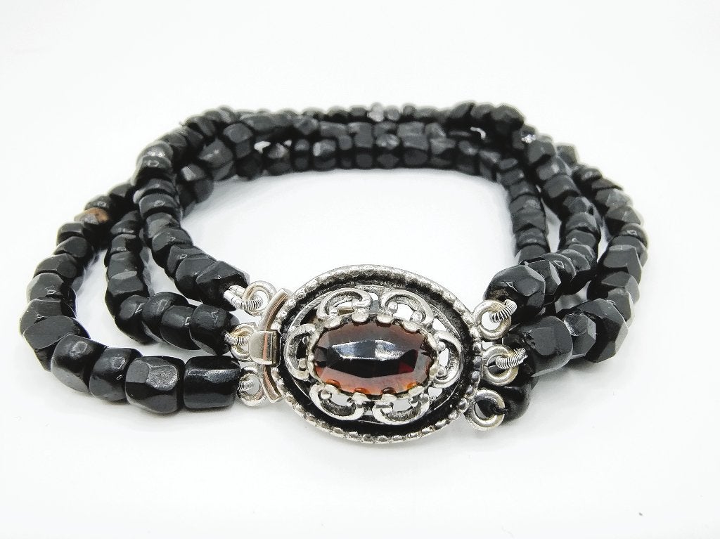 Gitten armband met zilveren slot, 19,5 cm, Info@zilverwebsite.nl, Verzenden, Met bedels of kralen, Zo goed als nieuw