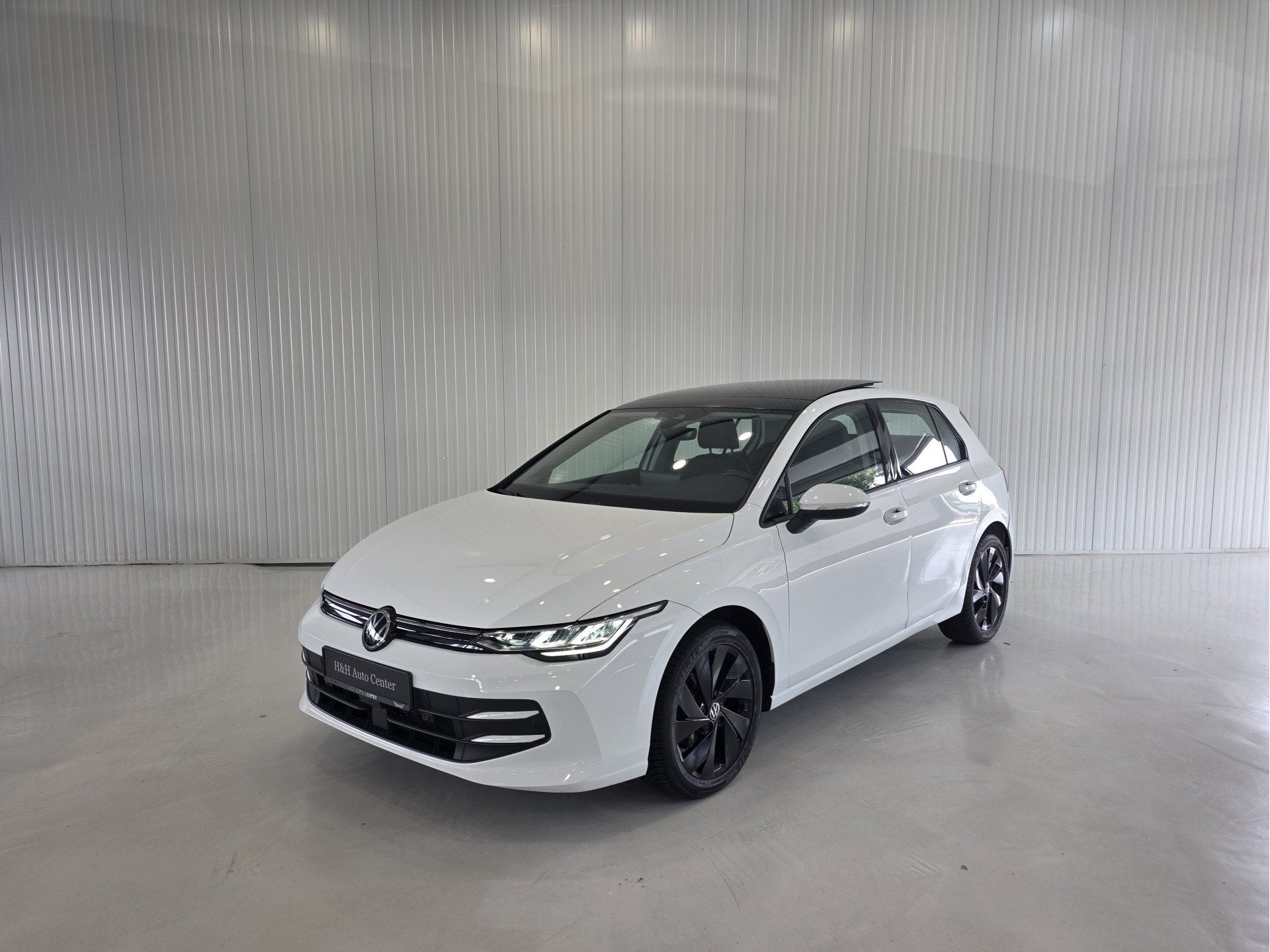 Volkswagen Golf 1.5 eTSI Life Edition |Fabrieksgarantie|Carp, Auto's, Stof, Wit, Bedrijf, Geïmporteerd