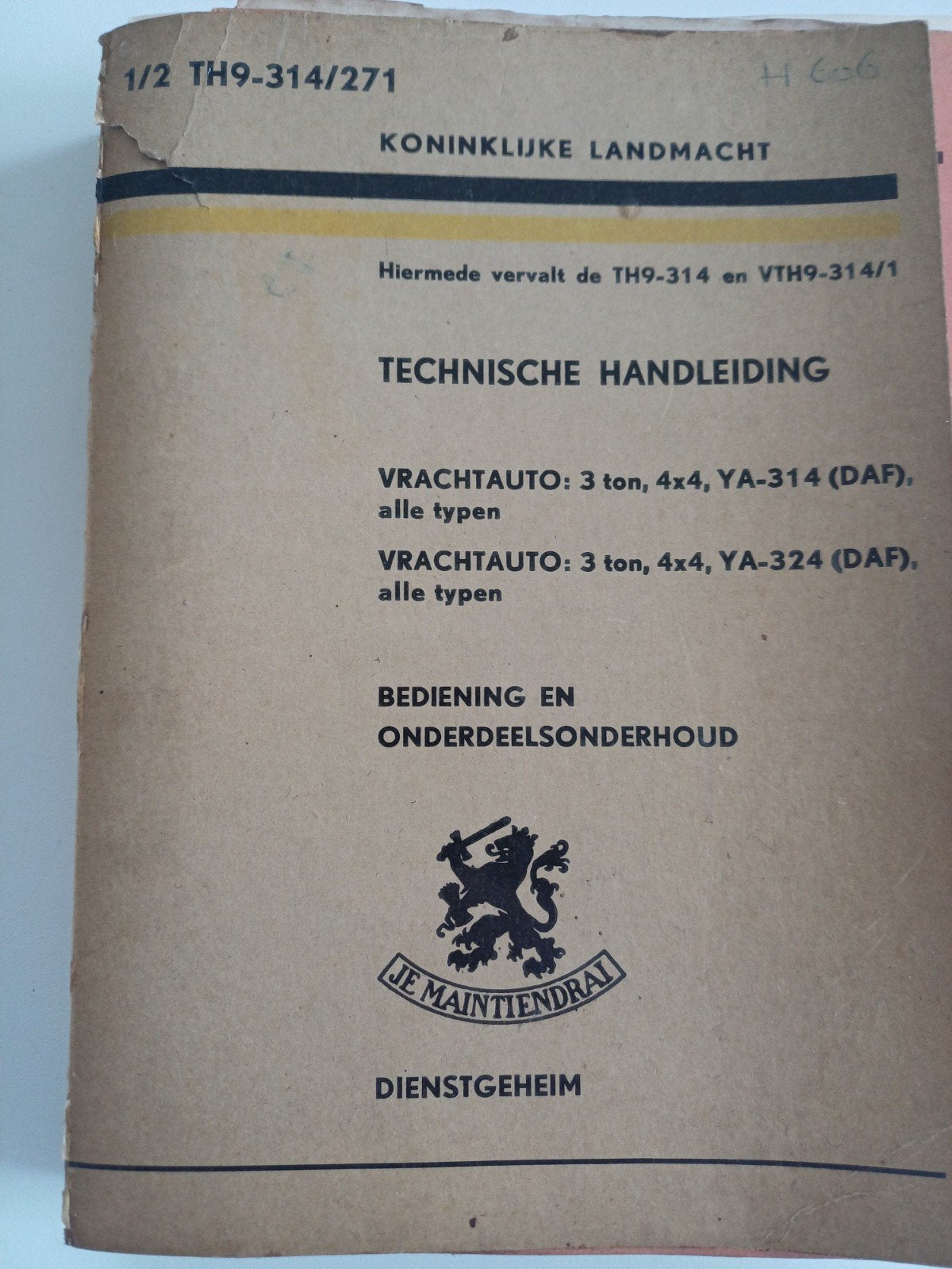 Technische Handleiding Vrachtauto DAF Koninklijke Landmacht, Ophalen of Verzenden, Gelezen, Autotechniek, Koninklijke Landmacht