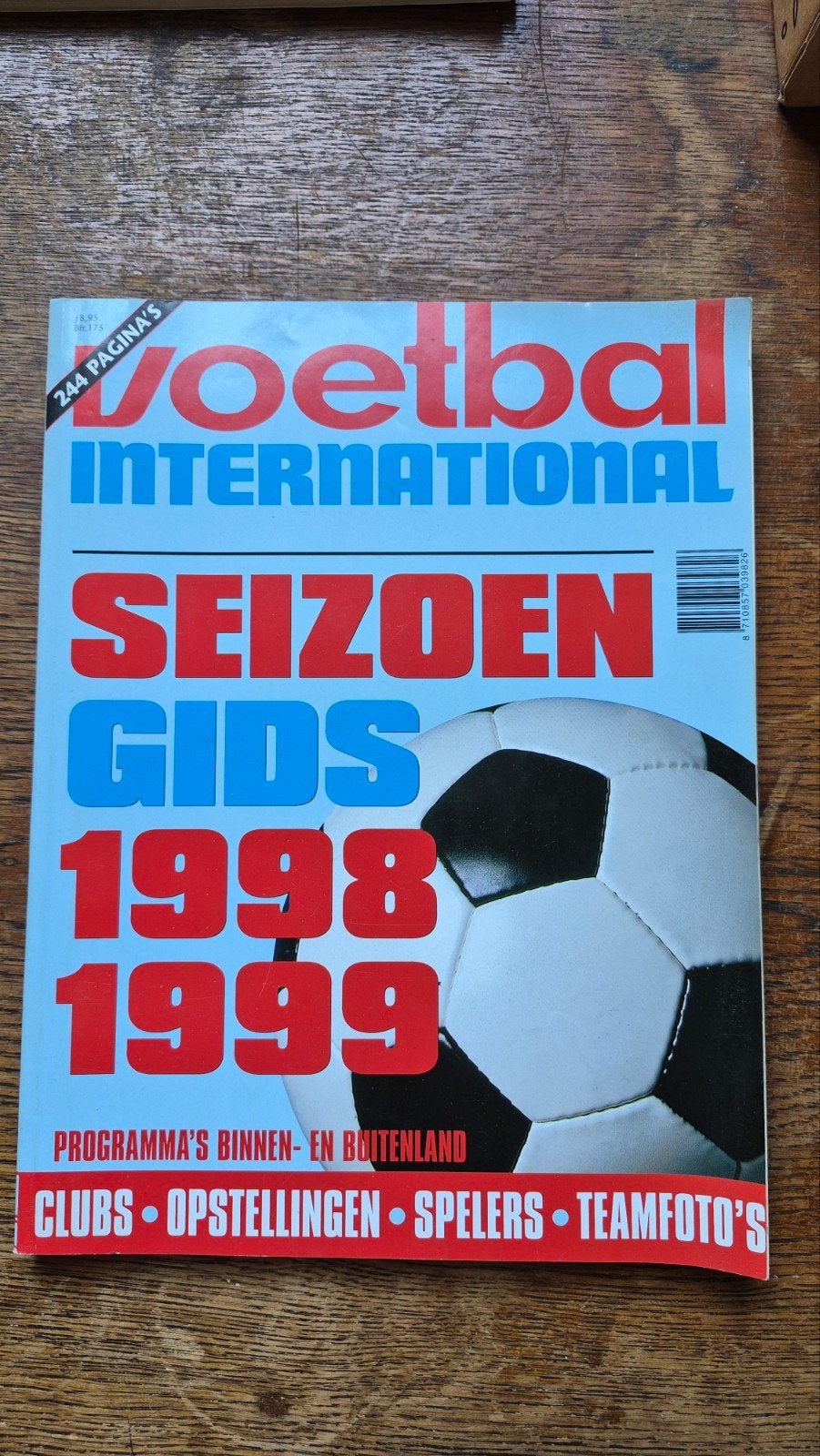 VI Seizoensgids 1998-99, Ophalen of Verzenden, Zo goed als nieuw, Balsport, Voetbal International