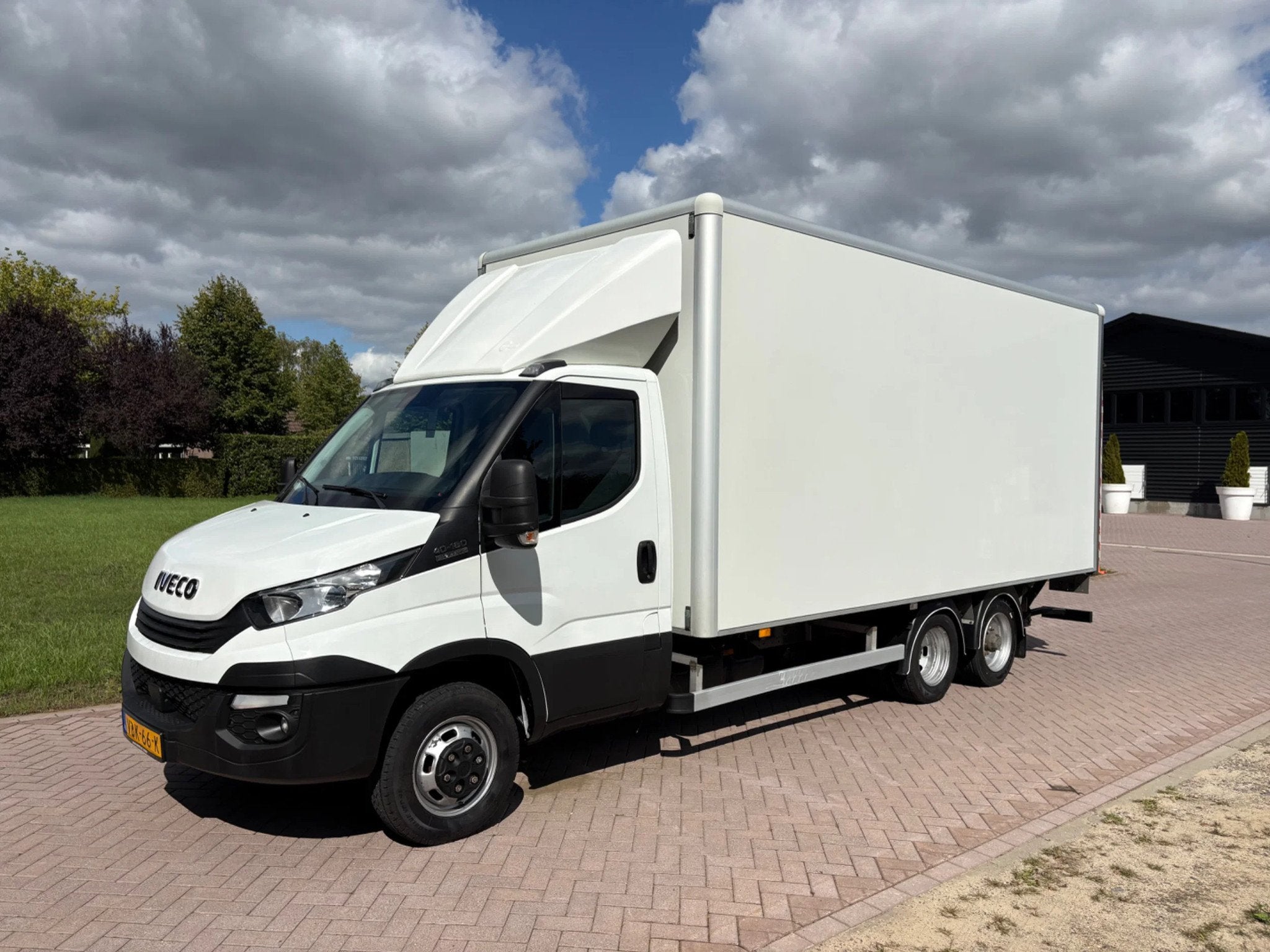 Iveco Daily 40C18 Hi Matic automaat Clixtar met laadklep 100, Auto's, Automaat, Achterwielaandrijving, Gebruikt, Euro 6