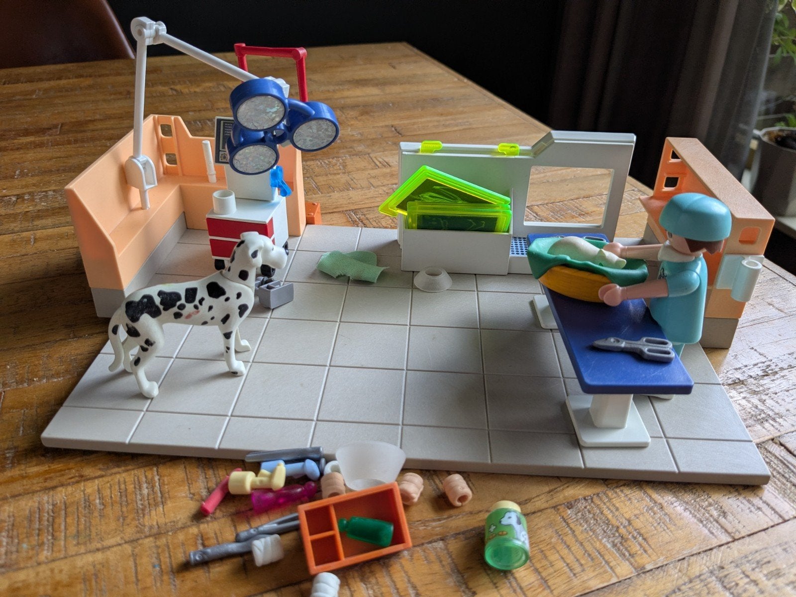 Playmobil Dierenkliniek 5530 - Nagenoeg compleet, Ophalen, Gebruikt, Gebouw, Complete set