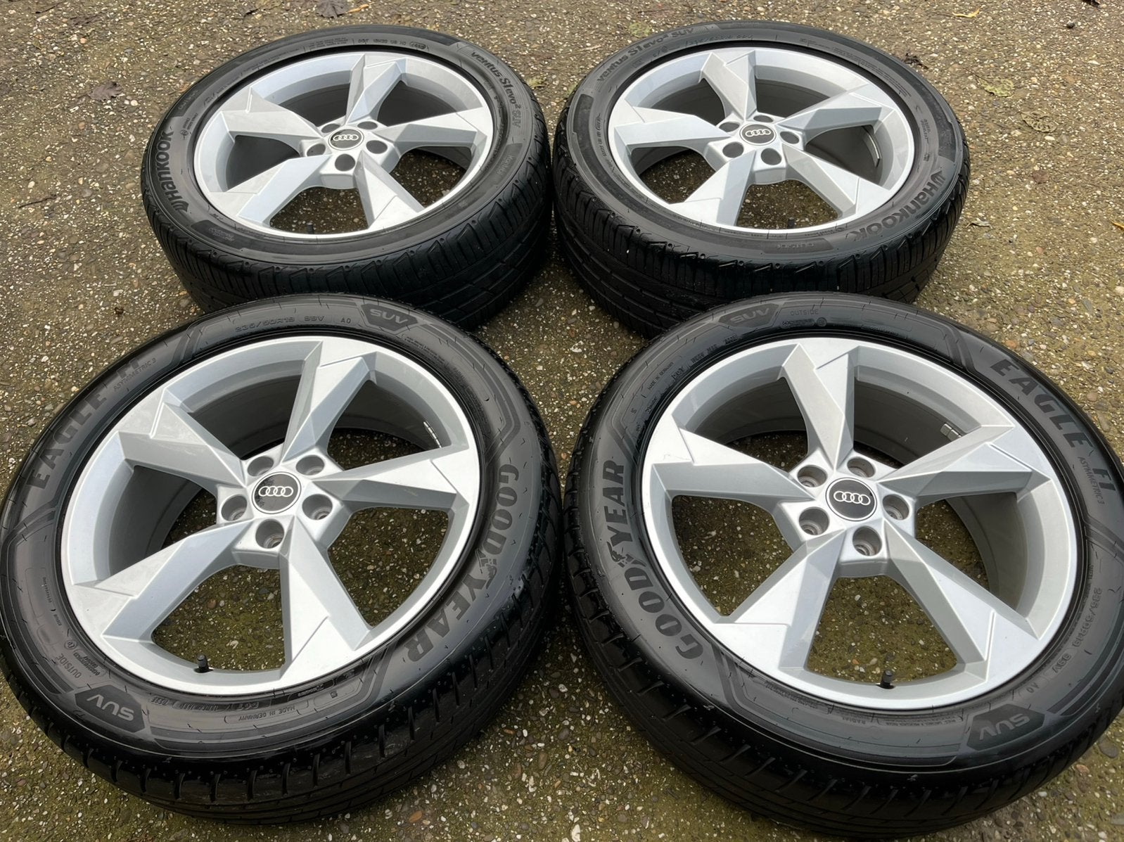 19” originele Audi Q3 83a zomer velgen, Audi, Gebruikt, Banden en Velgen, Audi