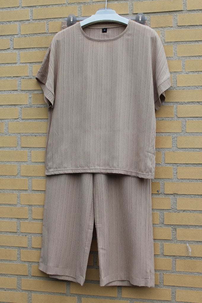 Co-ord set maat M, Kostuum of Pak, Beige, Nieuw, Ophalen of Verzenden