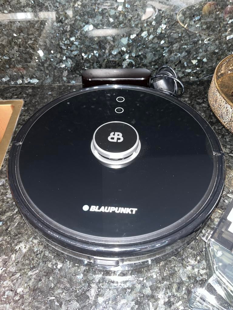 Blaupunkt Robotstofzuiger - met dweil functie, Ophalen, Zo goed als nieuw, Reservoir, Robotstofzuiger