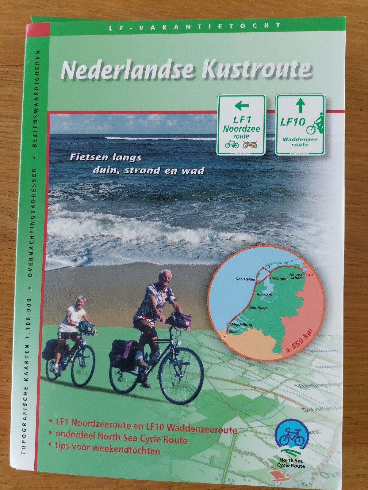 Nederlandse kustroute LF1 en LF10 fietsroutekaarten, Boeken, 2000 tot heden, Ophalen of Verzenden, Nederland, Landkaart