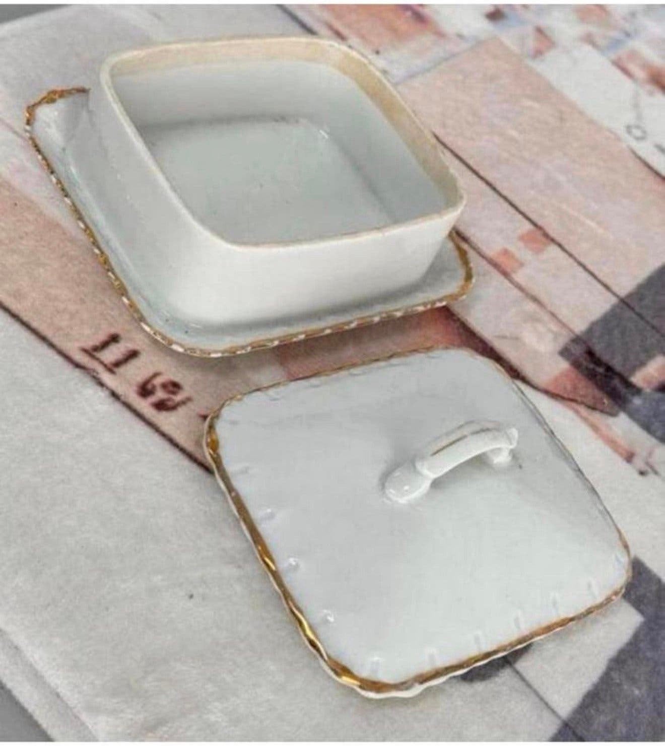 Botervloot Victoria CzechoSlovakian Bone China Butter-dish, Ophalen of Verzenden