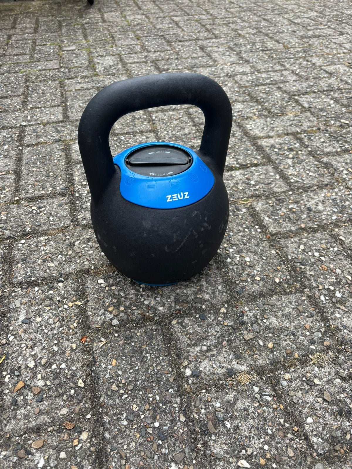 ZEUZ verstelbare kettlebell t/m 24kg, Ophalen, Zo goed als nieuw, Kettlebell