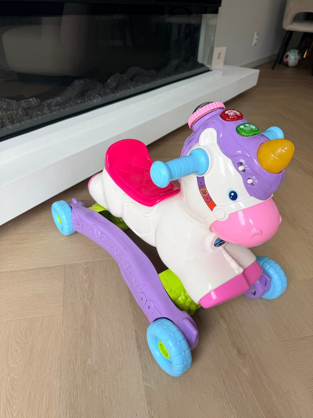 VTech Hobbel & Speel eenhoorn - Zeer goede conditie, Ophalen, Zo goed als nieuw, Overige typen, Met licht