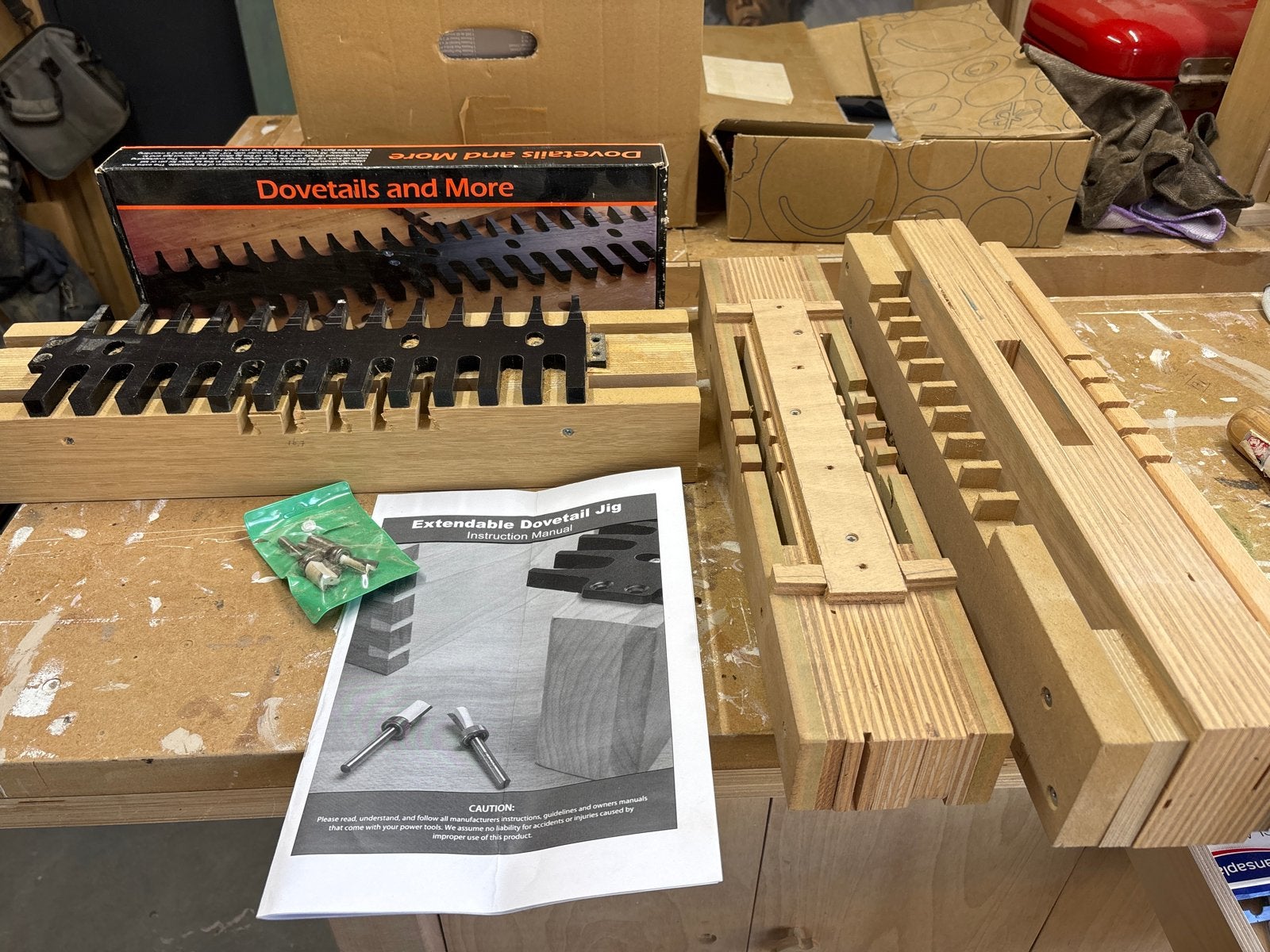 Zwaluwstaartmal met freesjes - Dovetails and More, Ophalen of Verzenden, Gebruikt, Overige typen, Overige merken