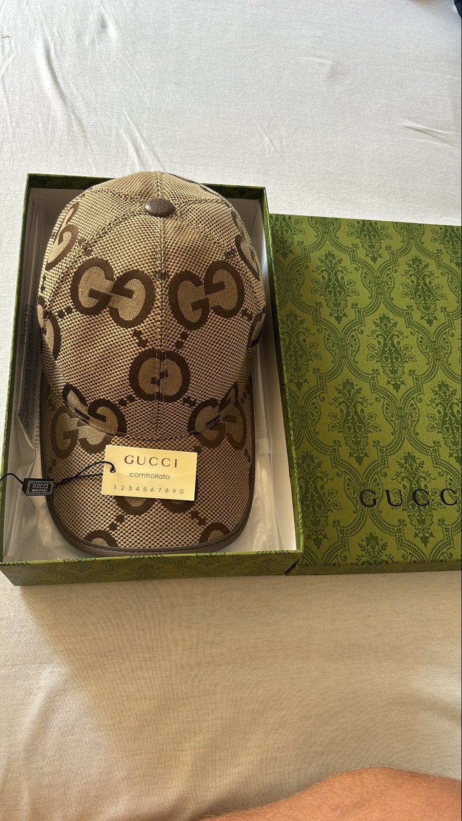 Gucci jumbo pet met GG-monogram - Zo goed als nieuw, Ophalen, Zo goed als nieuw, 57 cm (M, 7⅛ inch) of minder, Pet