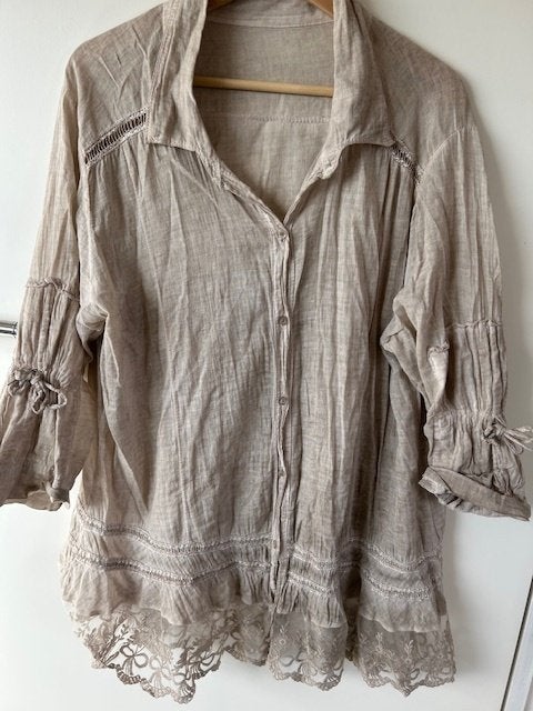 ibiza style blouse, Ophalen of Verzenden, Zo goed als nieuw, Maat 38/40 (M), Beige