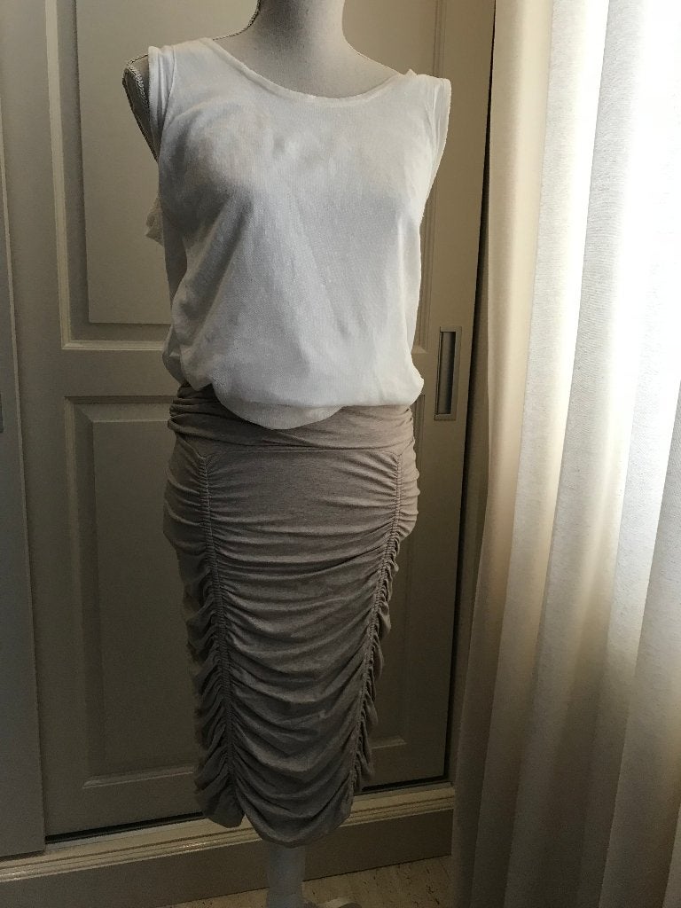 Rok beige maat S Rozes of Avalon NIEUW, Ophalen, Beige, Nieuw, Knielengte
