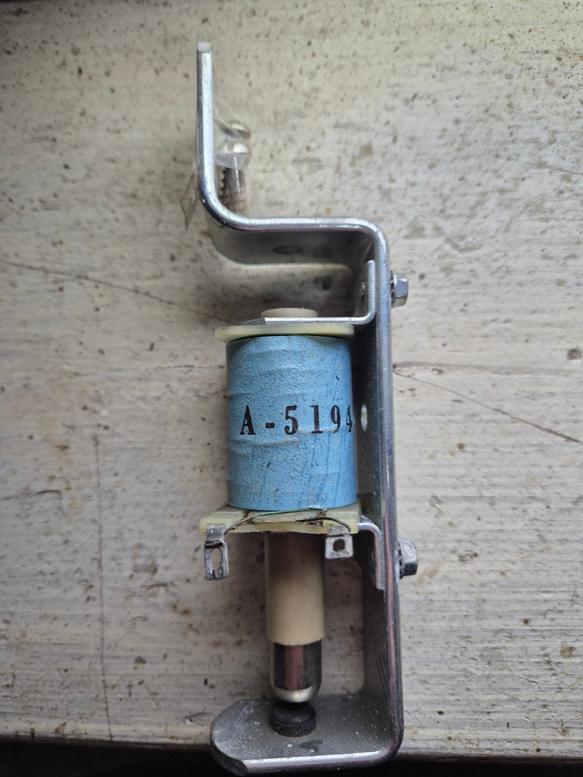 Gottlieb knocker spoelnummer A-5194., Verzamelen, Ophalen of Verzenden, Onderdeel of Defecte kast