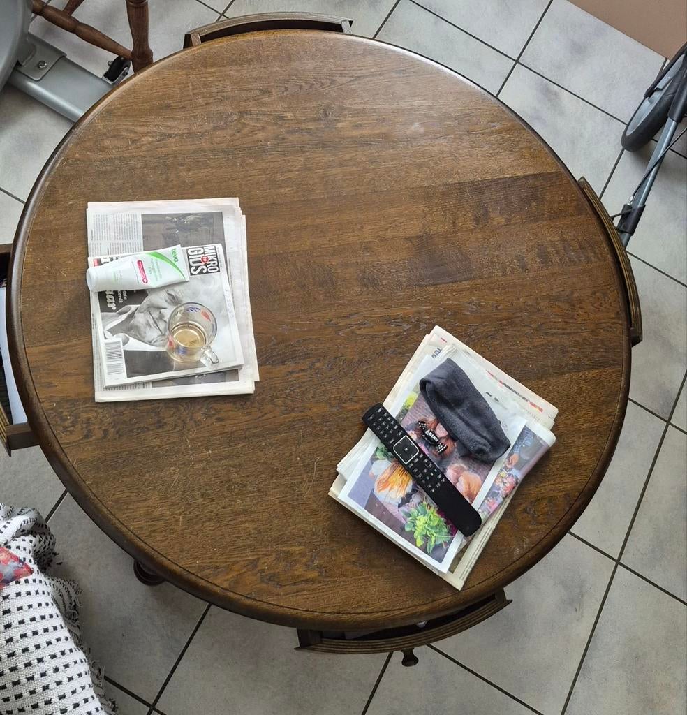 Ronde houten salontafel met lade, Huis en Inrichting, Tafels | Eettafels, Ophalen, Gebruikt, 50 tot 100 cm, Klassiek