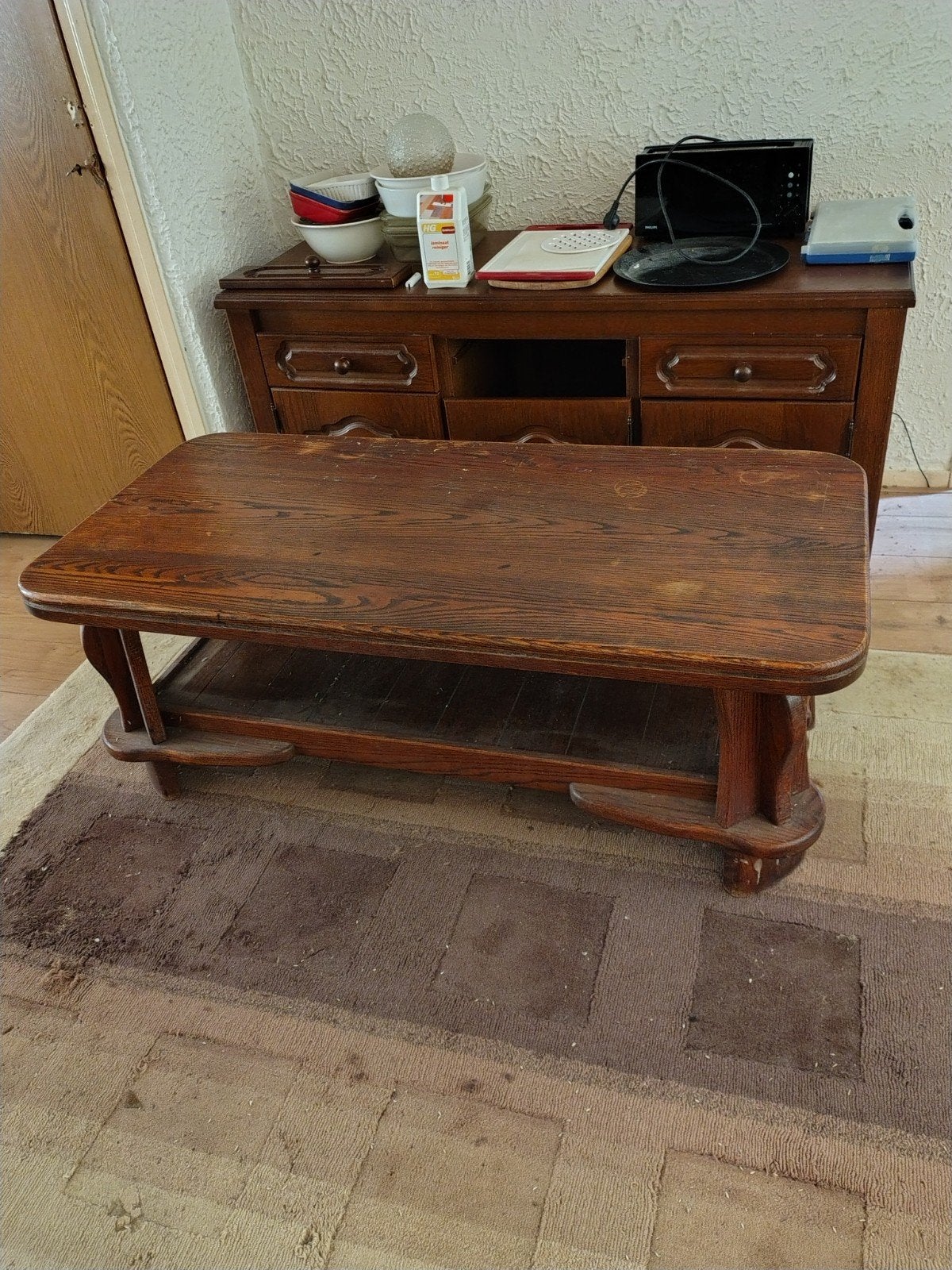Salon tafel, Ophalen